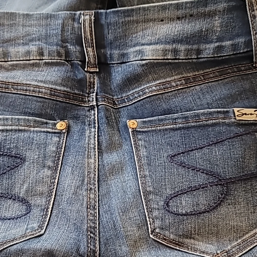 Seven 7 skinny tummyless ๐ jeans - Picture 8 of 10